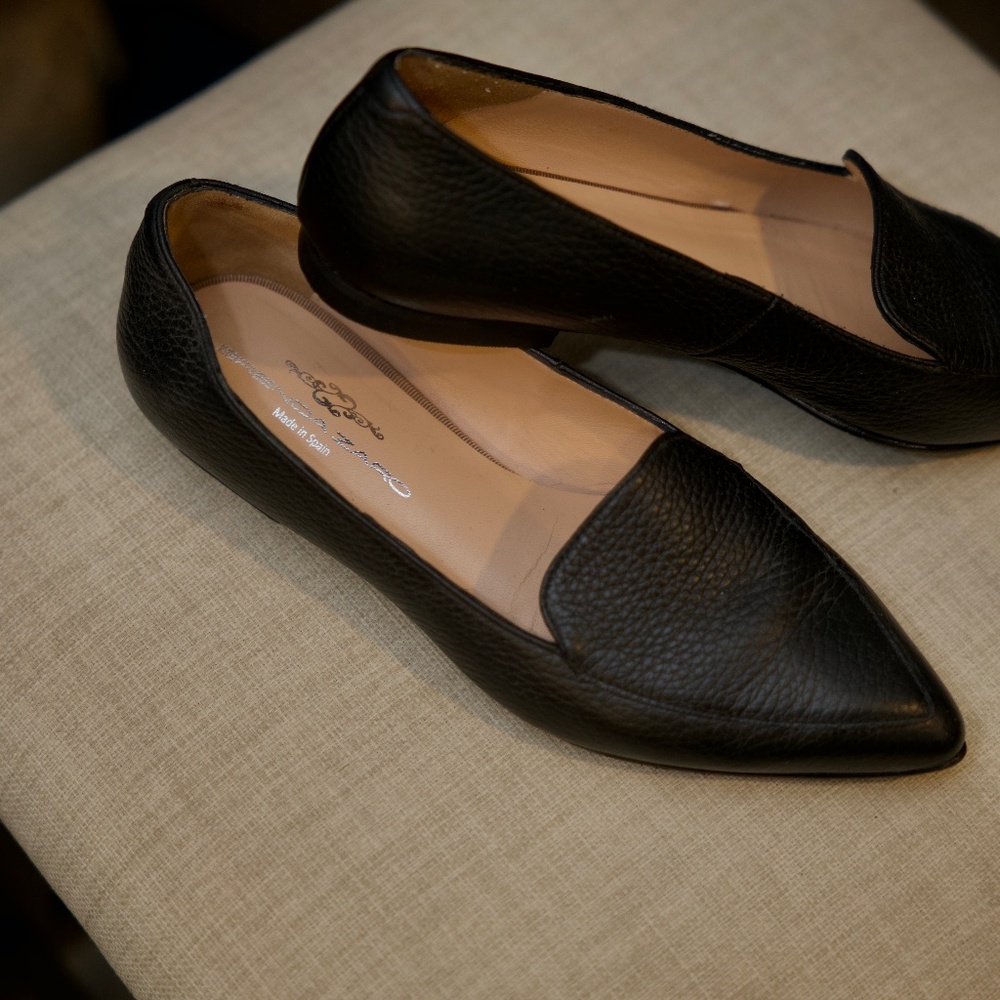 Brenda Zaro Spanish Leather Pointed Flats